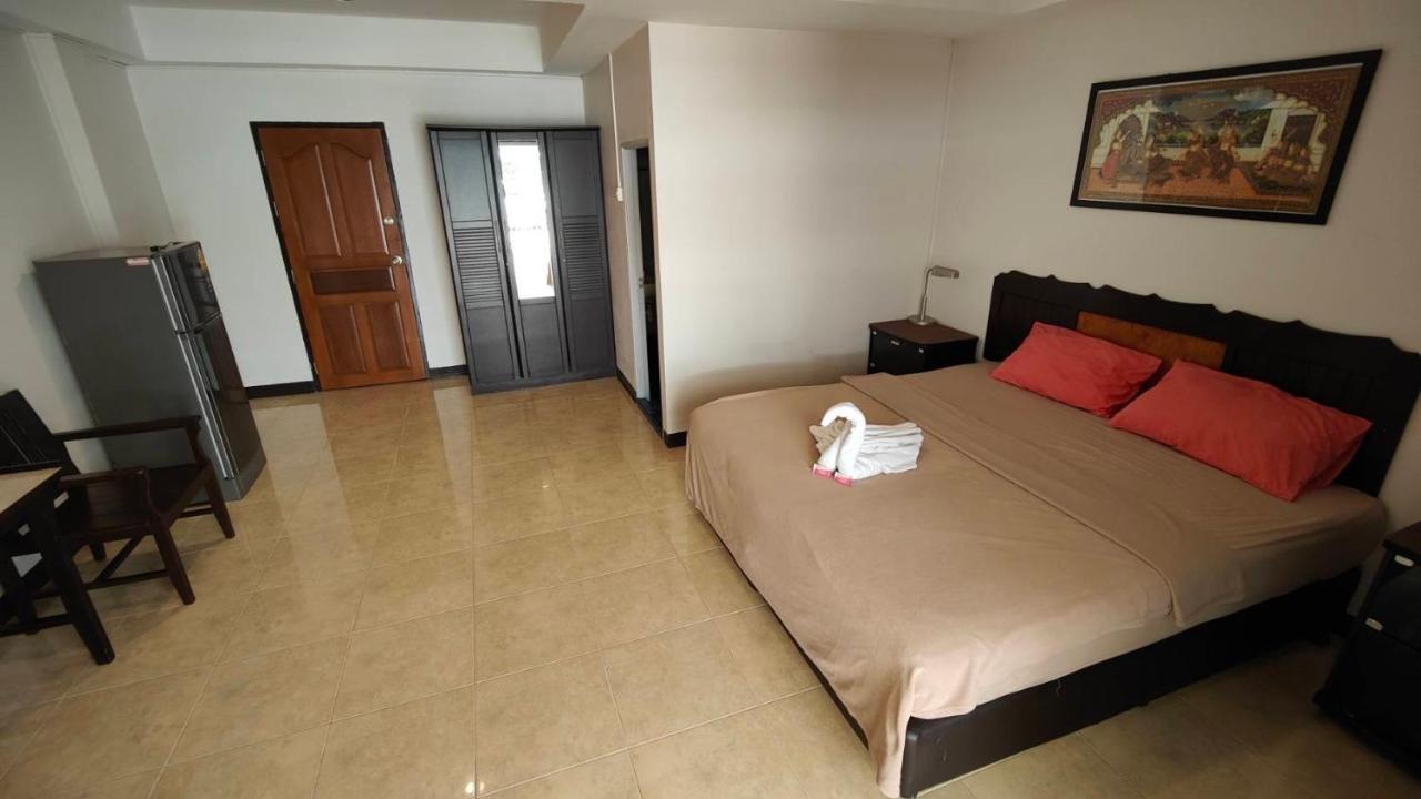 Orient House Hostel Pattaja Kültér fotó