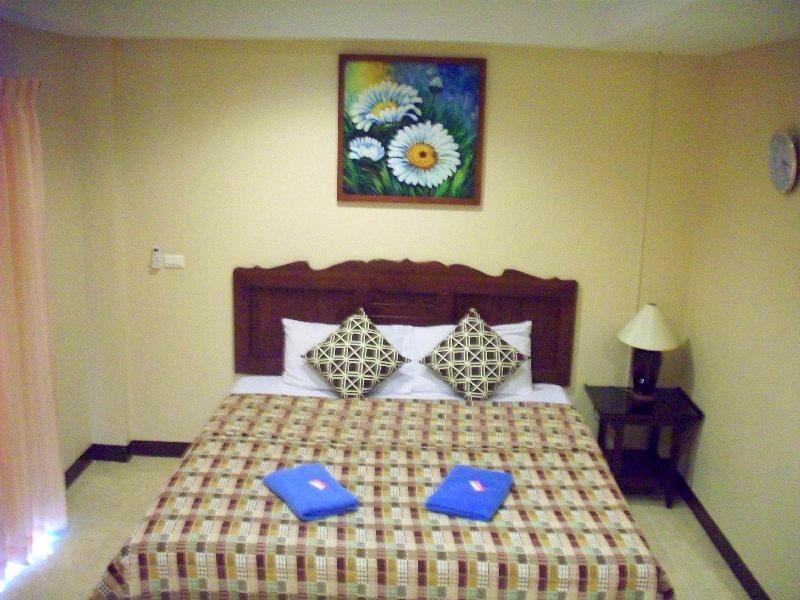Orient House Hostel Pattaja Kültér fotó